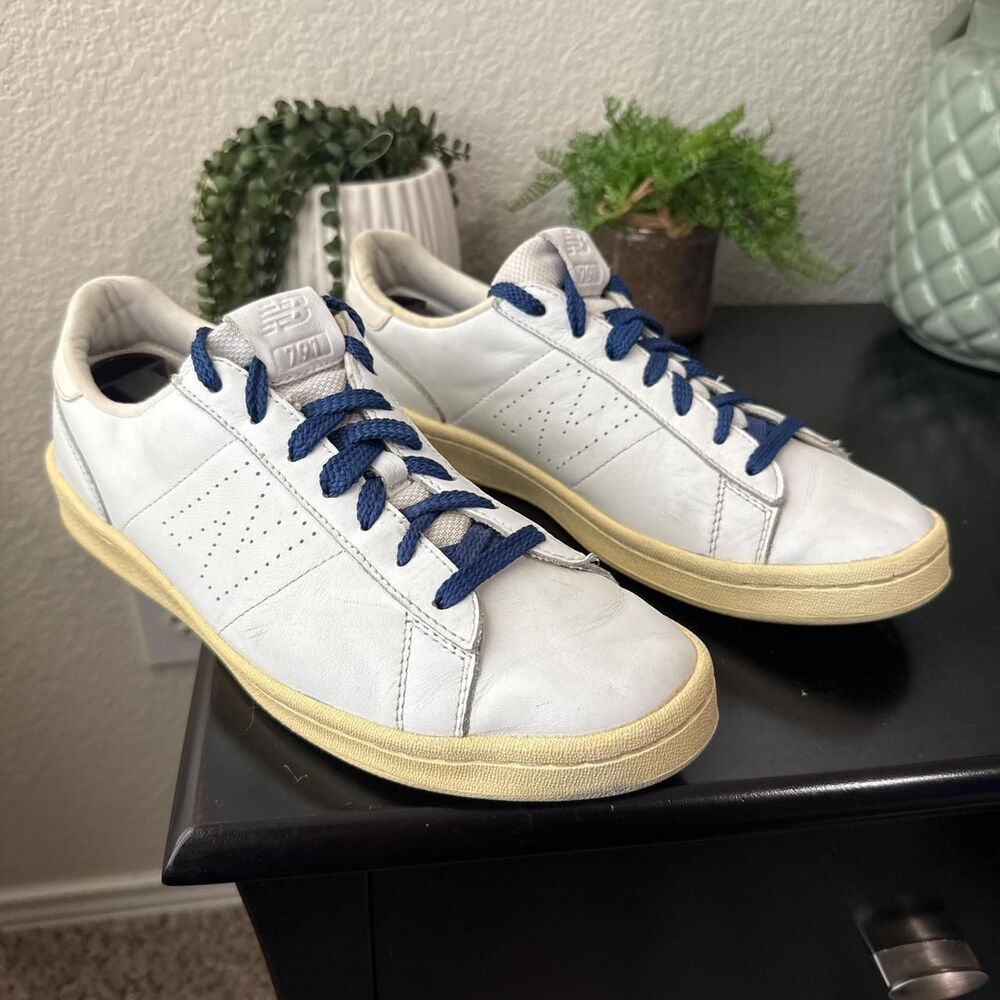 New Balance Sneakers